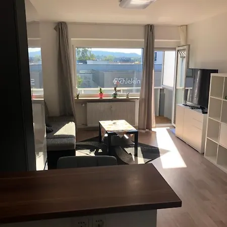 3zimmerwohnung Mit 58m2 Und Gutem Internet *